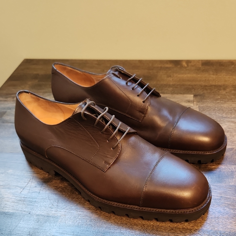 Salvatore Ferragamo Dark Brown Leather Oxfords Size 10 Wide Excellent  Condition